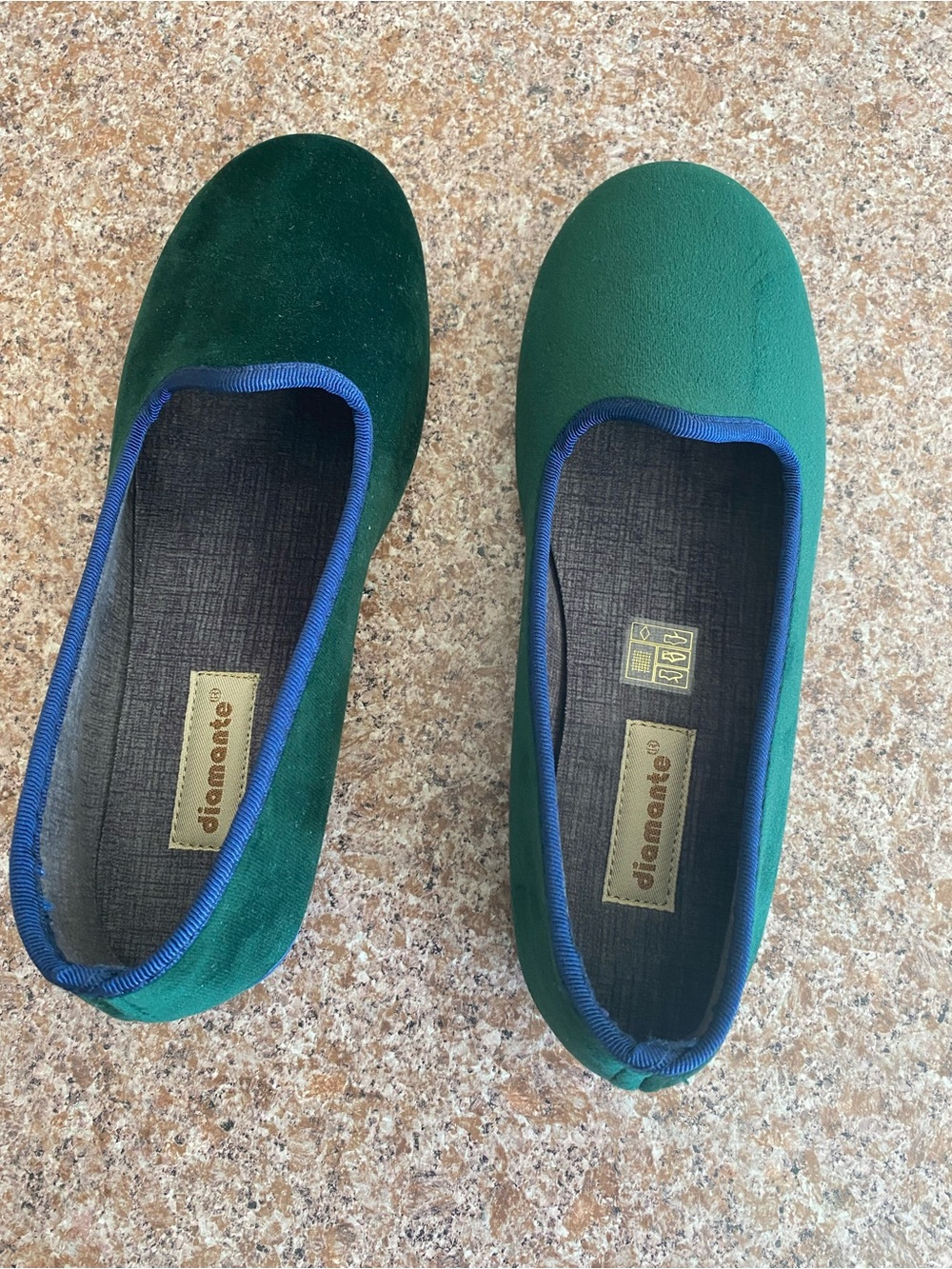 Diamante Women's Emerald Green Slip-On Flats with Blue Trim - Picture 7 of 7